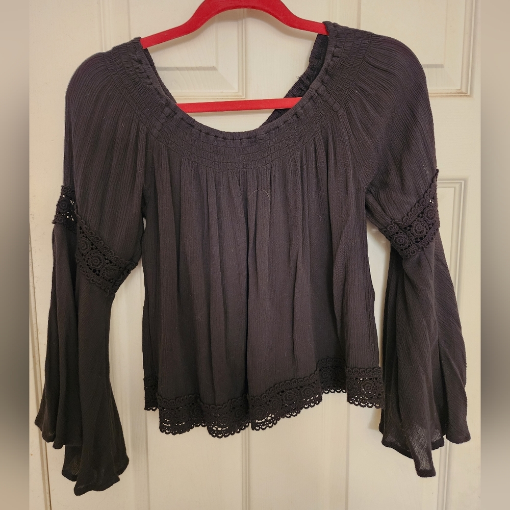 Hollister bat-wing crop top